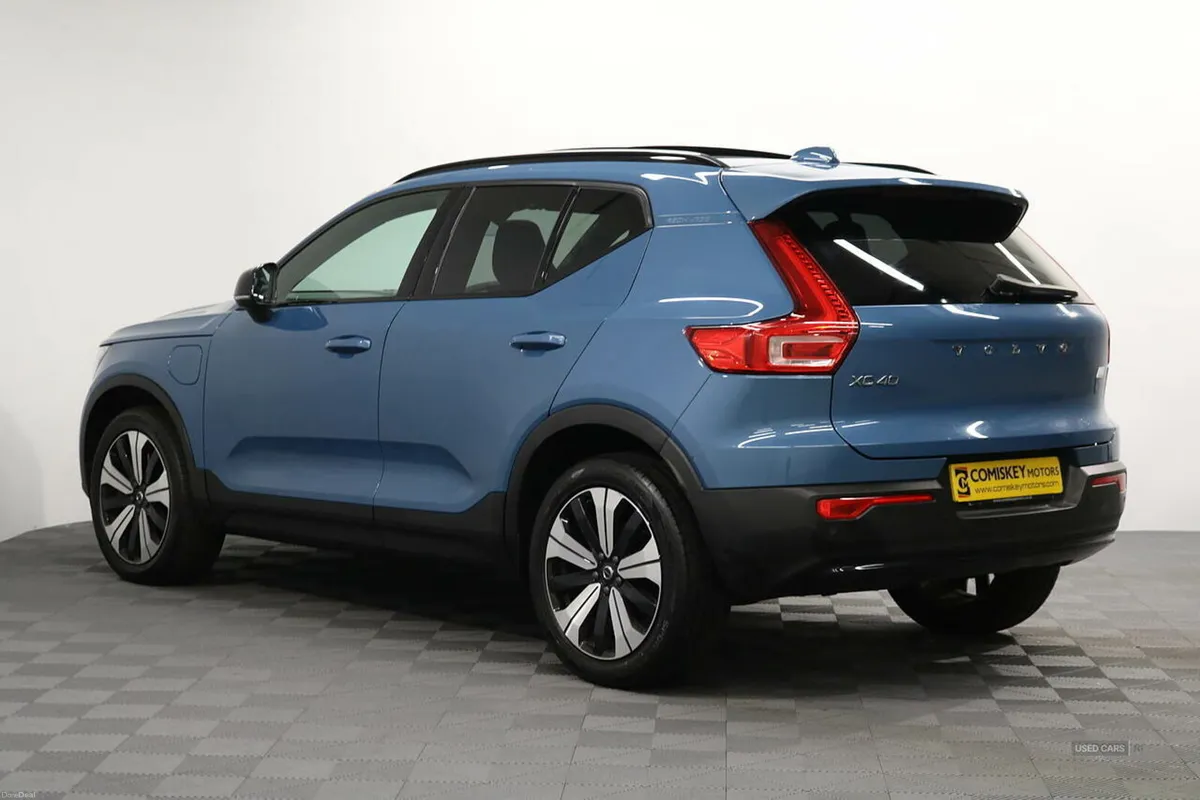 Volvo XC40 h T5 Ultimate Dark - Image 4