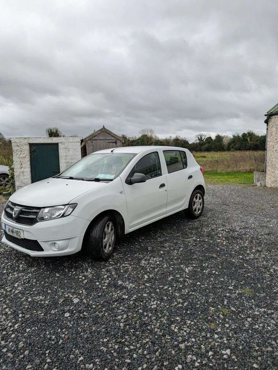 Dacia Sandero 2014 - Image 2