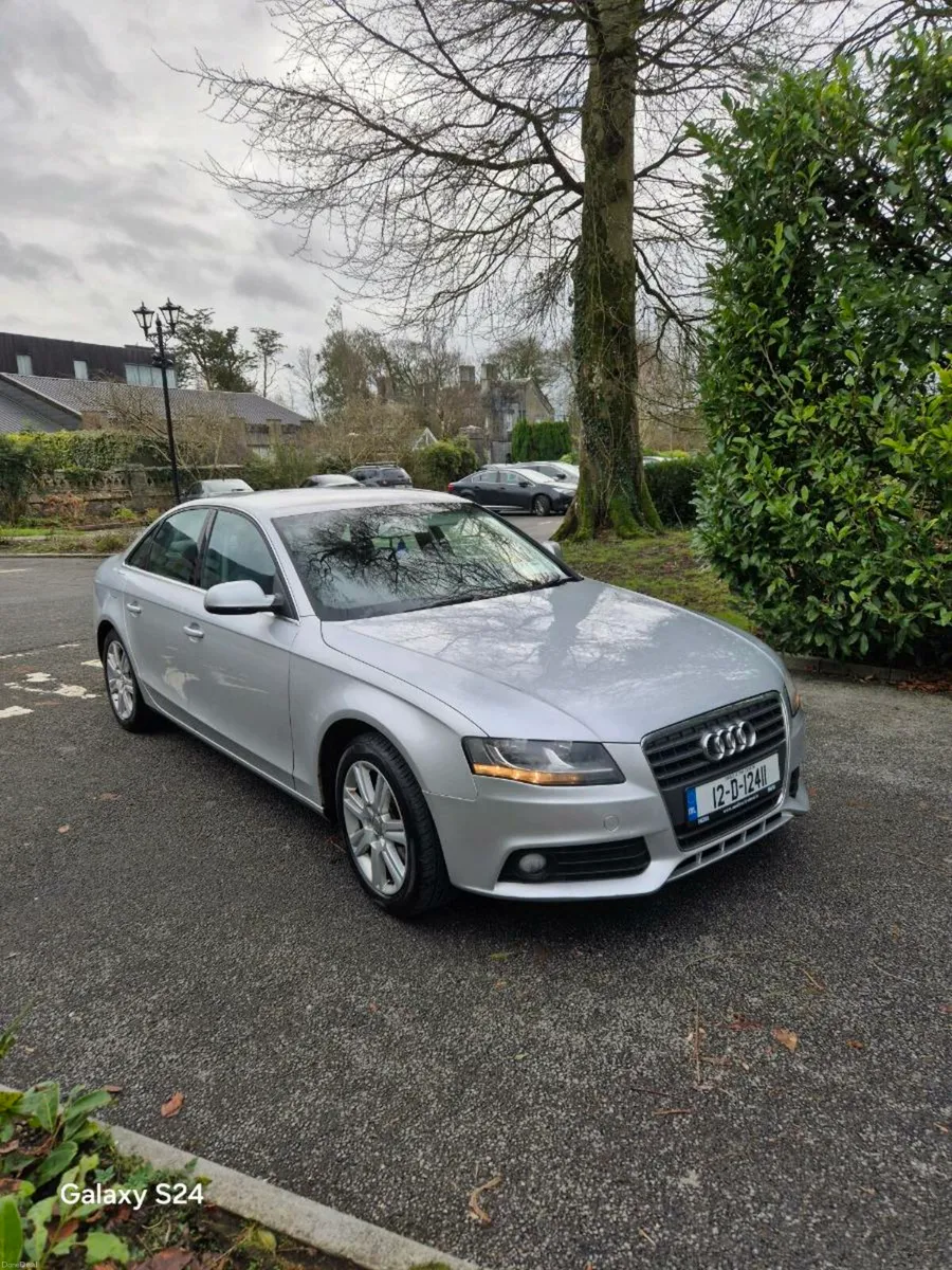 Audi  A4  Diesel  2012 - Image 3