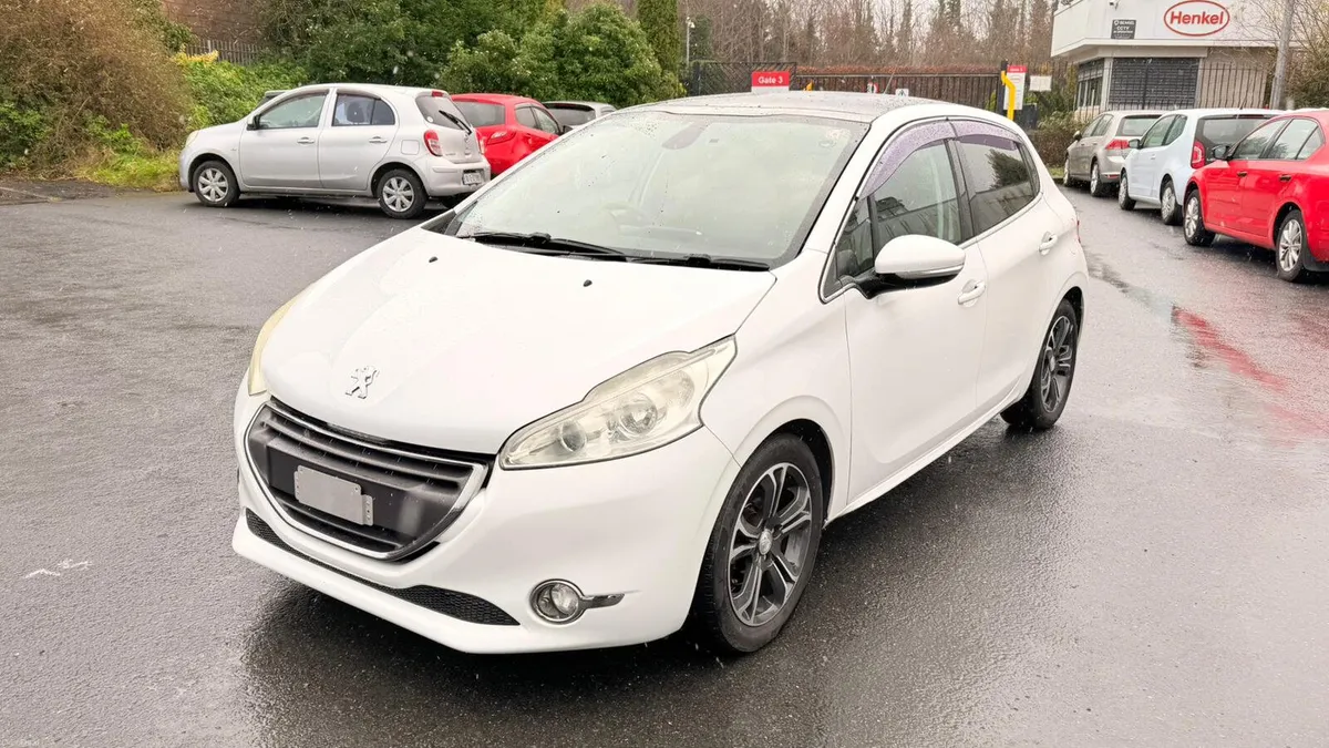 Peugeot 208 1.59L - Image 3