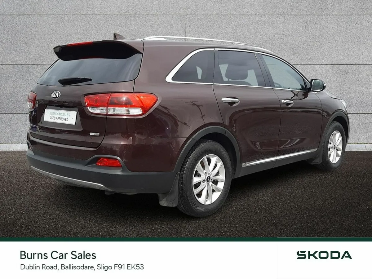 Kia Sorento Platinum 2WD 7 Seat - Image 4