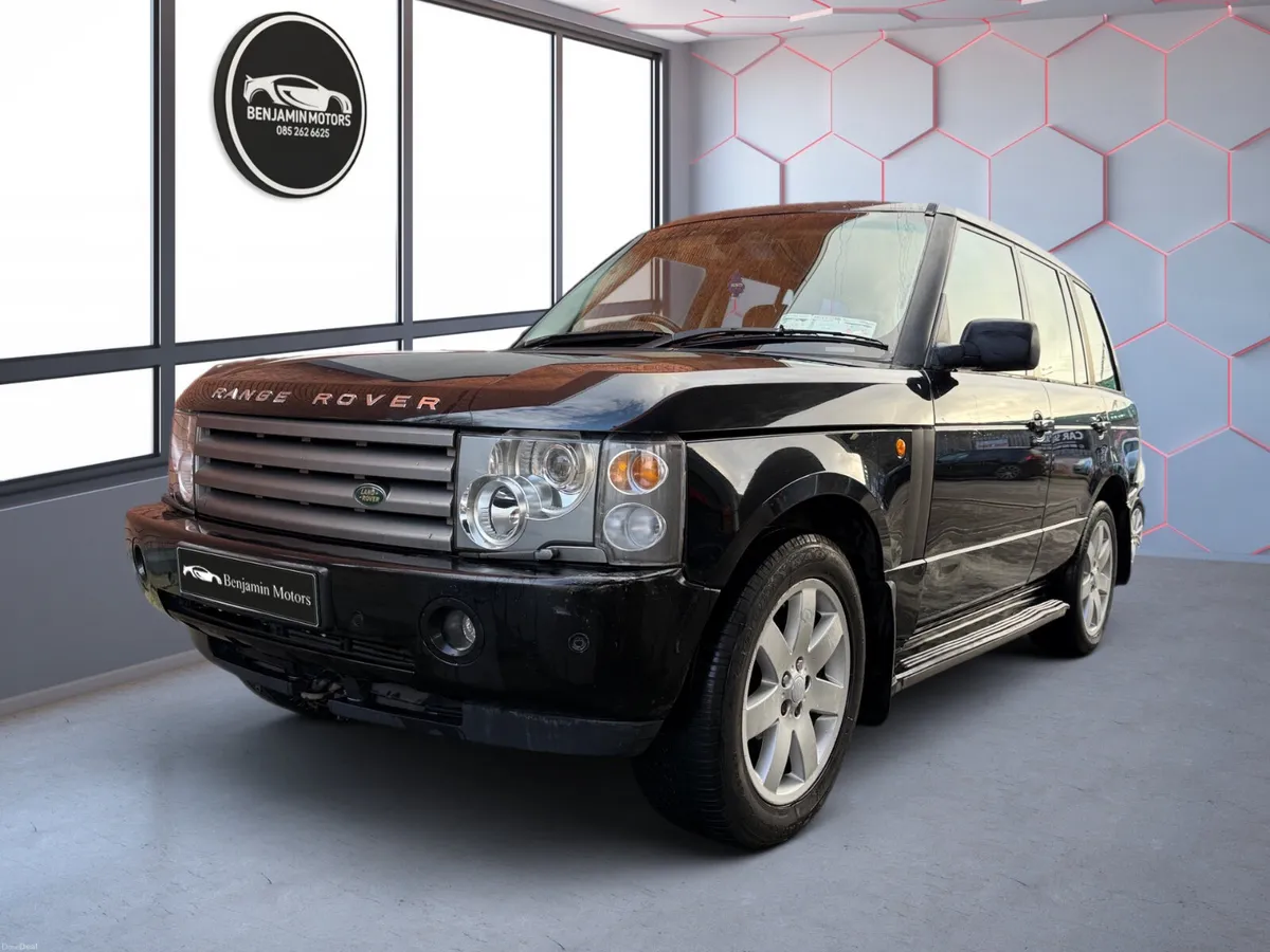 Range Rover Vogue CrewCab High Specs Cheap tax 333 - Image 3