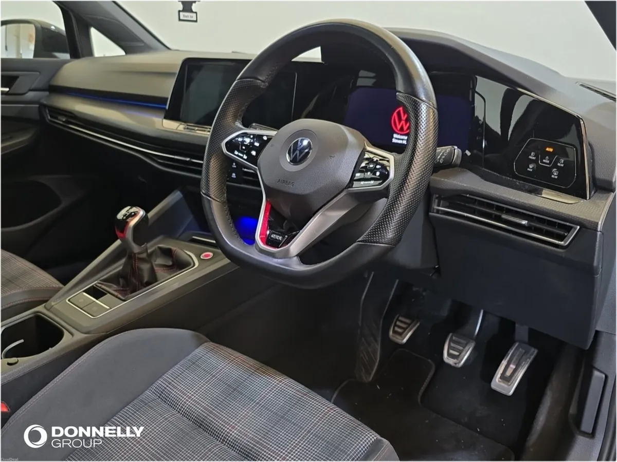 Volkswagen Golf Hatchback GTI - Image 4