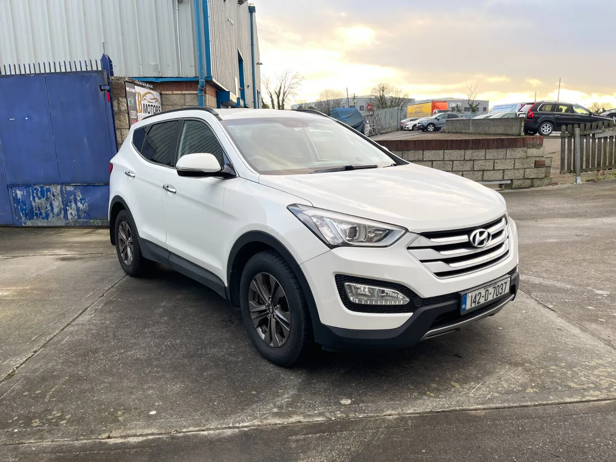 2014Hyundai Santa FE 4WD Executive 4DR,7Seats,Auto - Image 3