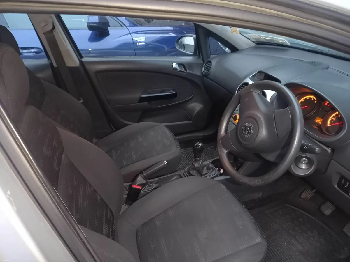 Vauxhall Corsa 2014 - Image 3