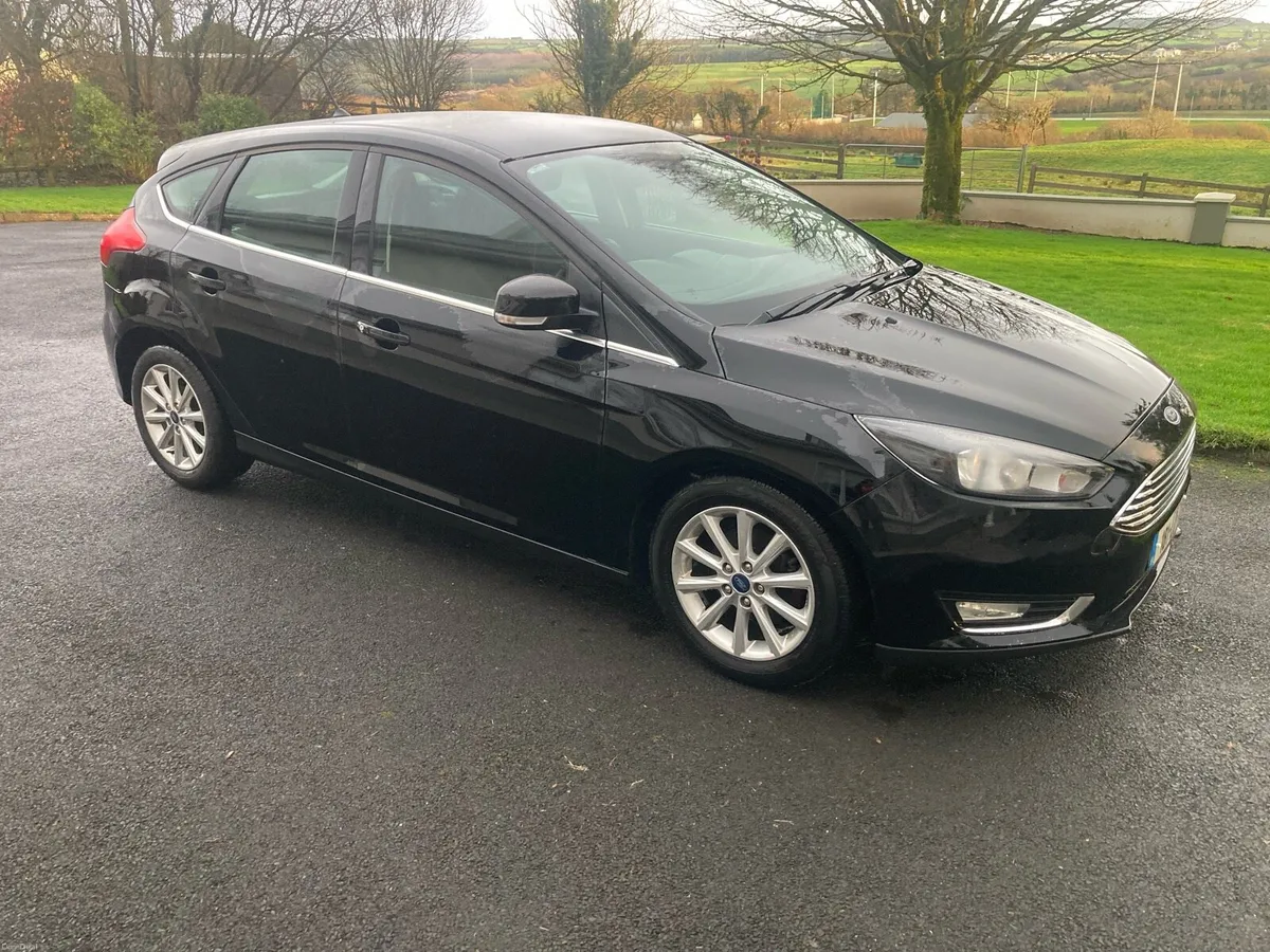 Ford focus 2018 1 litre petrol - Image 1