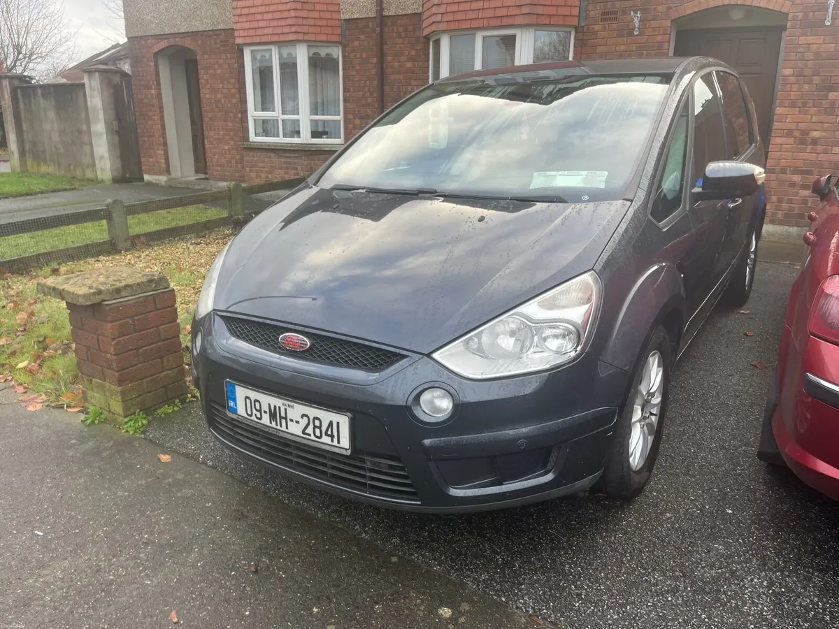 Ford S-Max 2009 - Image 1