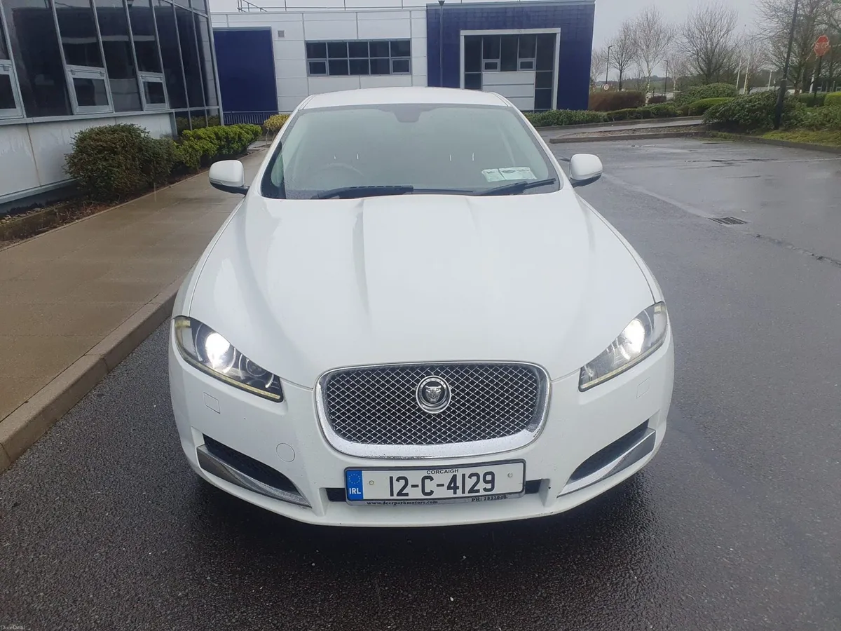 2012 Jaguar XF 2.2 Diesel - Image 4