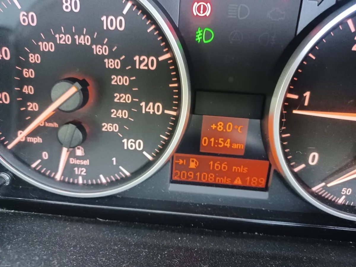 BMW 3 series 318d M-Sport - Image 4