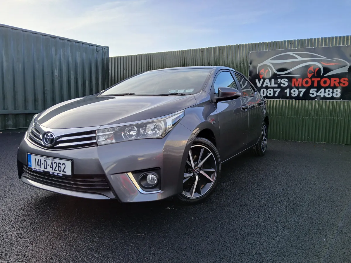 Toyota Corolla 2014 1.3 Petrol  106 000 km - Image 4