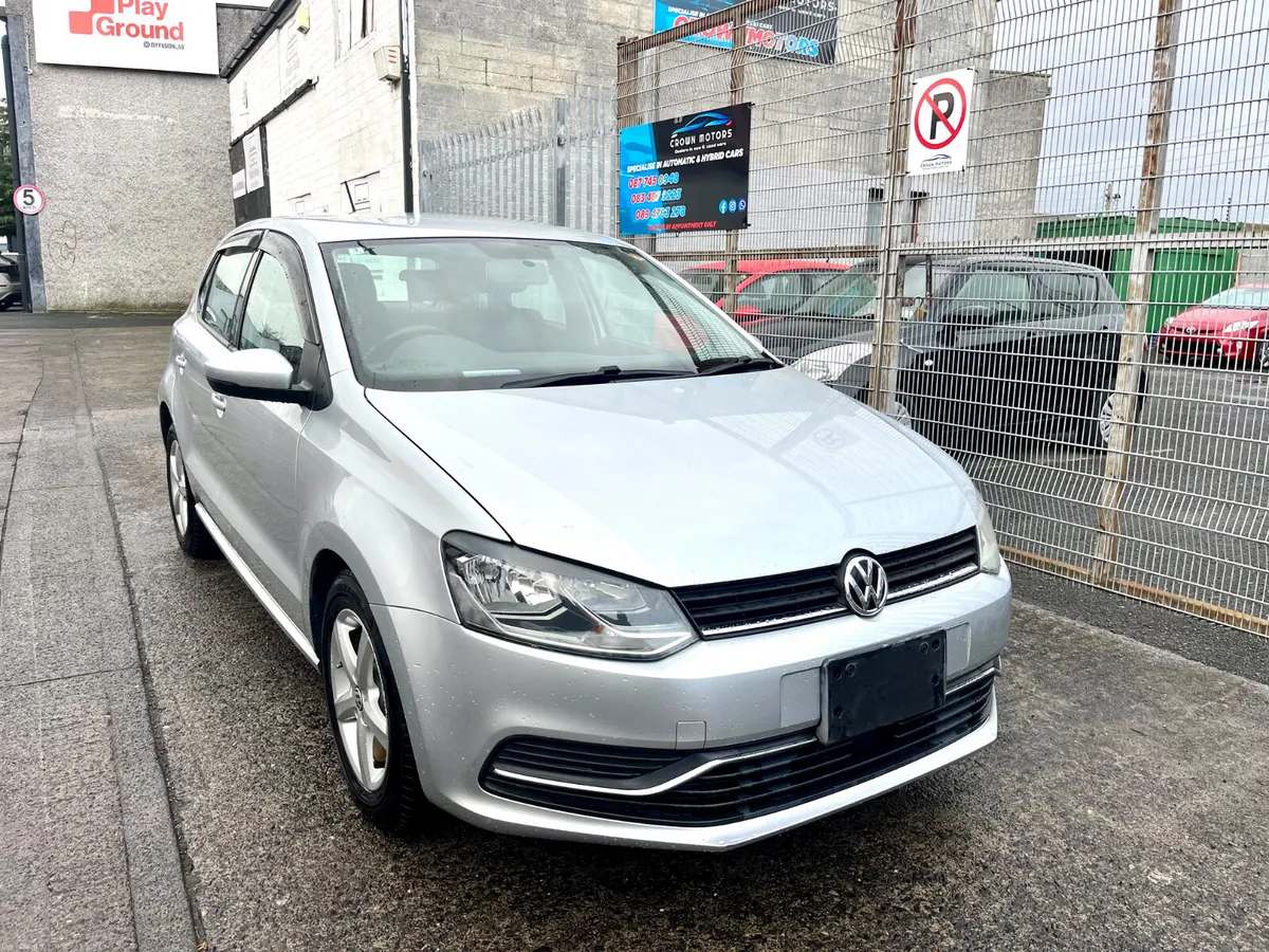 Volkswagen polo 2016 Automatic - Image 2