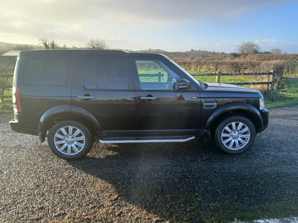 Land Rover Discovery 2014 crewcab trade in - Image 1