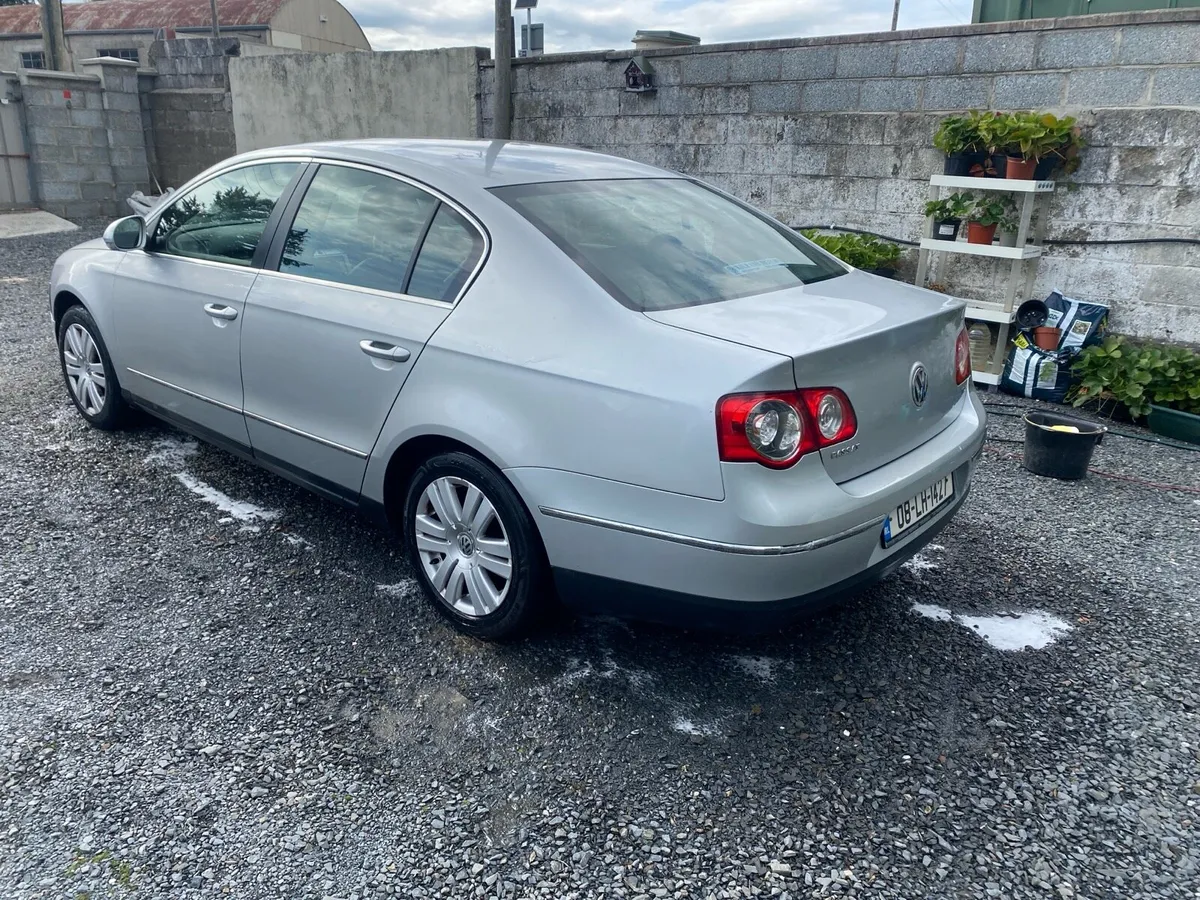 2008 Volkswagen passat - Image 4