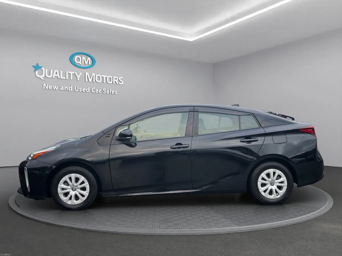 2021 TOYOTA PRIUS (S121) - Image 4