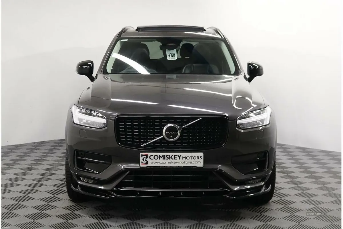 Volvo XC90 B5 MHEV Plus - Image 2