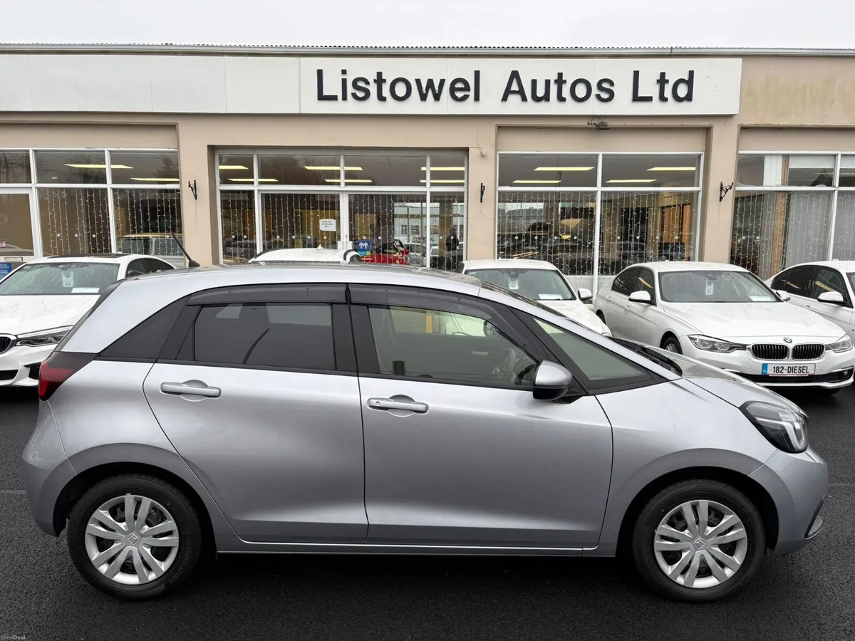 NEW MODEL 202 HONDA JAZZ/FIT 1.5 HYBRID AUTROMATC - Image 1