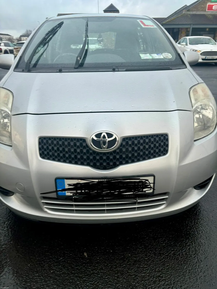 Toyota Yaris Auto 2008 - Image 1