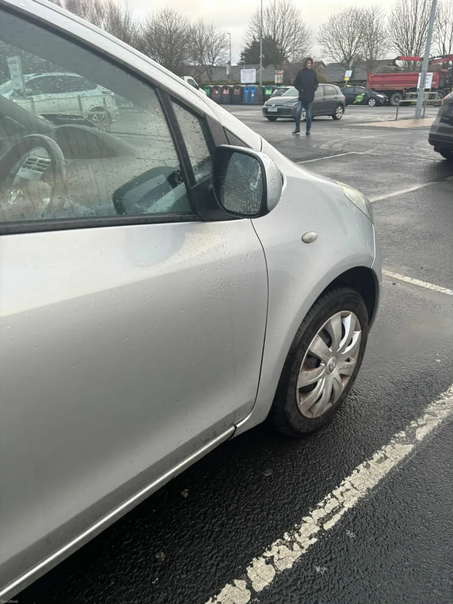 Toyota Yaris Auto 2008 - Image 4