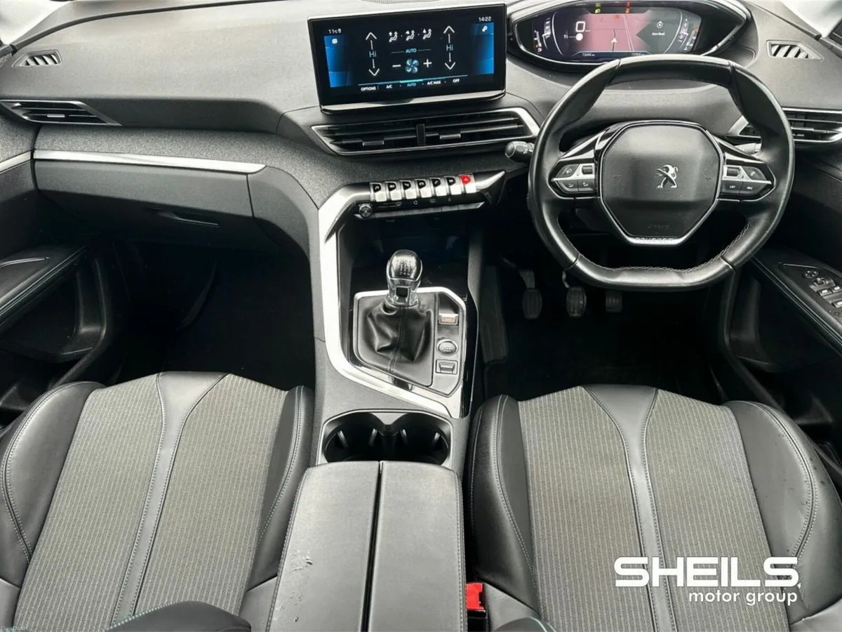 Peugeot 5008 1.5 Diesel Allure 130BHP *7 Seater* - Image 3