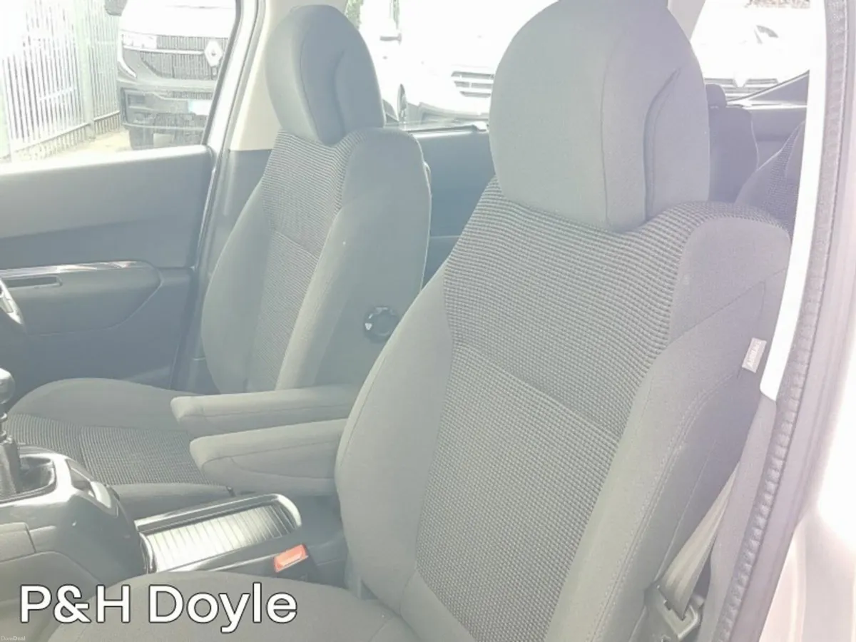 Peugeot 5008 ACTIVE - Image 4