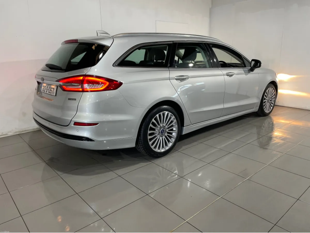Ford Mondeo HEV TITANIUM 2.0  AUTO 187 BHP FULL SE - Image 3