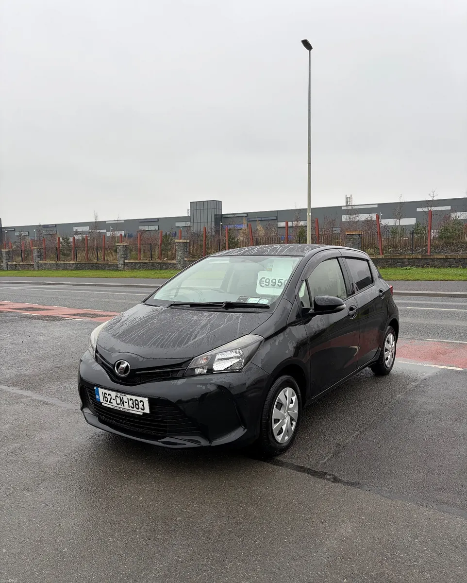 2016 Toyota Vitz 1.0 Auto LOW KILOMETRES - Image 1