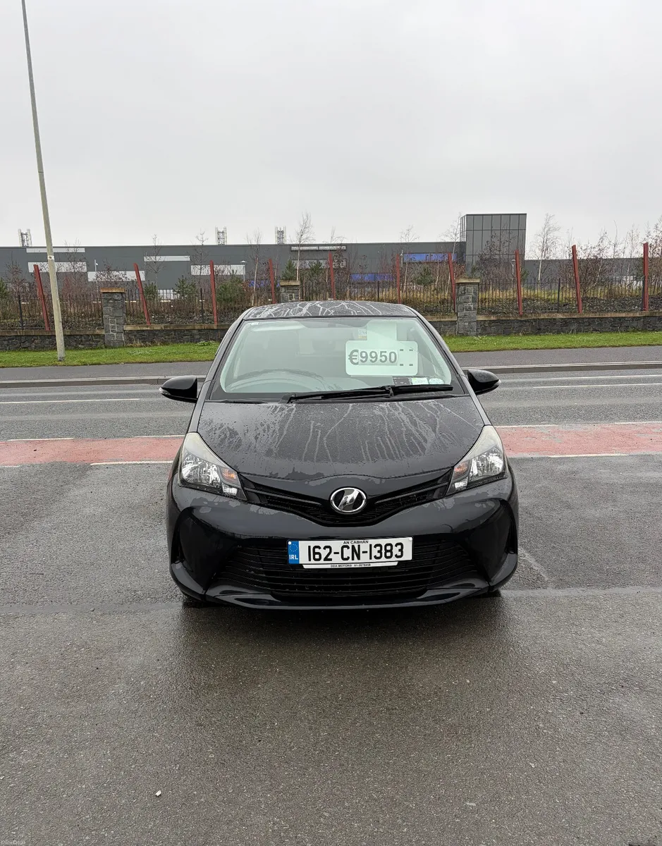 2016 Toyota Vitz 1.0 Auto LOW KILOMETRES - Image 2