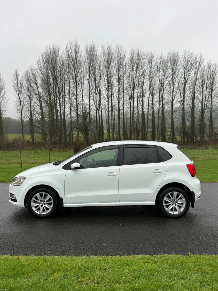 Volkswagen Polo 2015 - Image 4