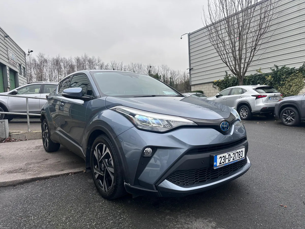 Toyota C-HR 1.8 Hybrid Sport, 2023 - Image 4