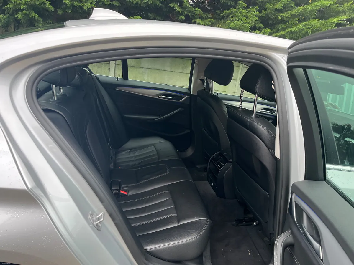 BMW 5-Series 2017 - Image 6