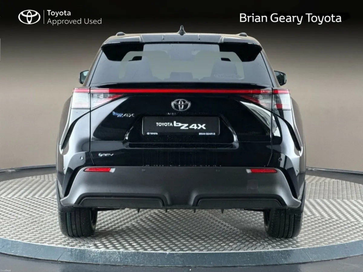 Toyota bZ4X Premier - Image 4