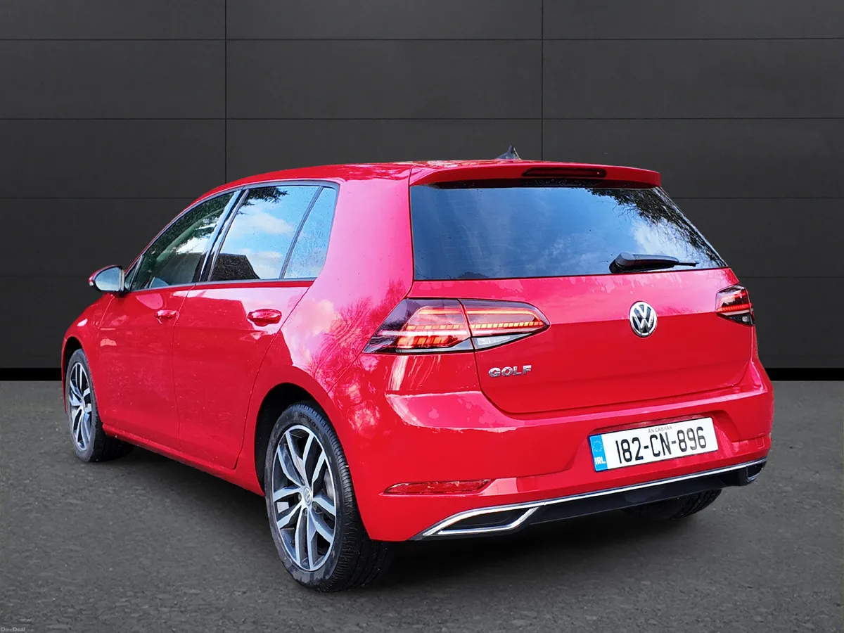 2018 Volkswagen Golf Highline AUTO - Image 2