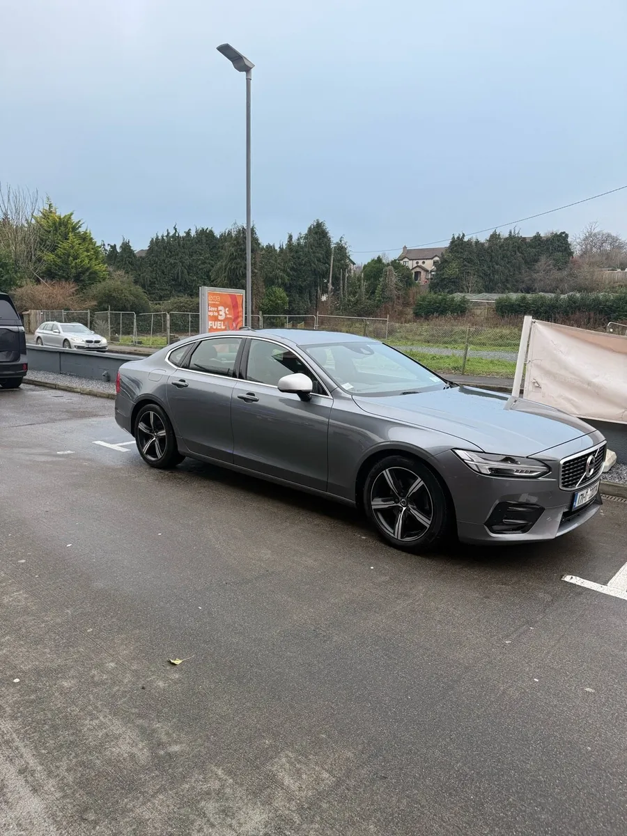 Volvo s90 RD4 - Image 2