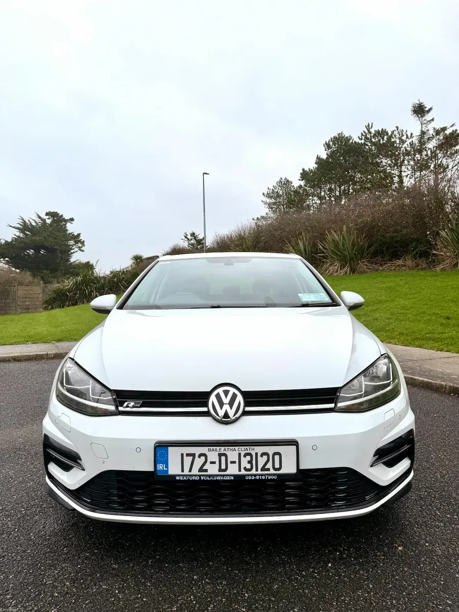 Volkswagen Golf R Line 2017 - Image 2