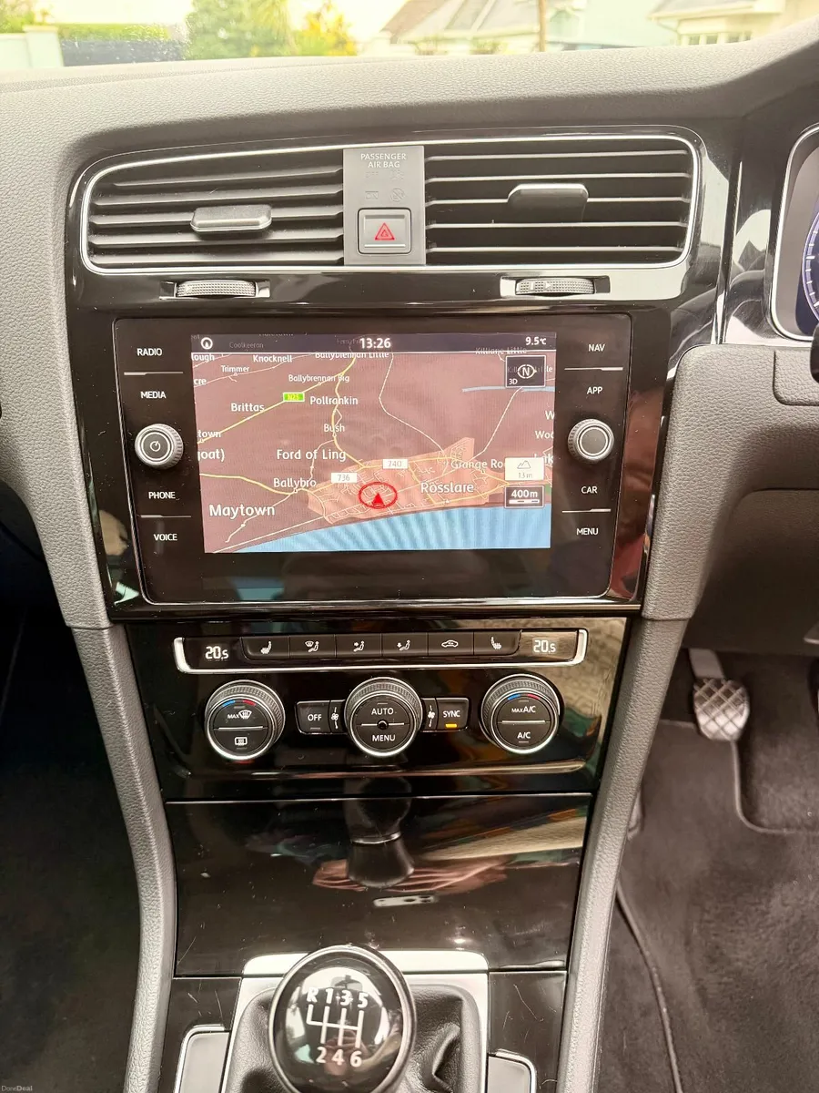 Volkswagen Golf R Line 2017 - Image 3