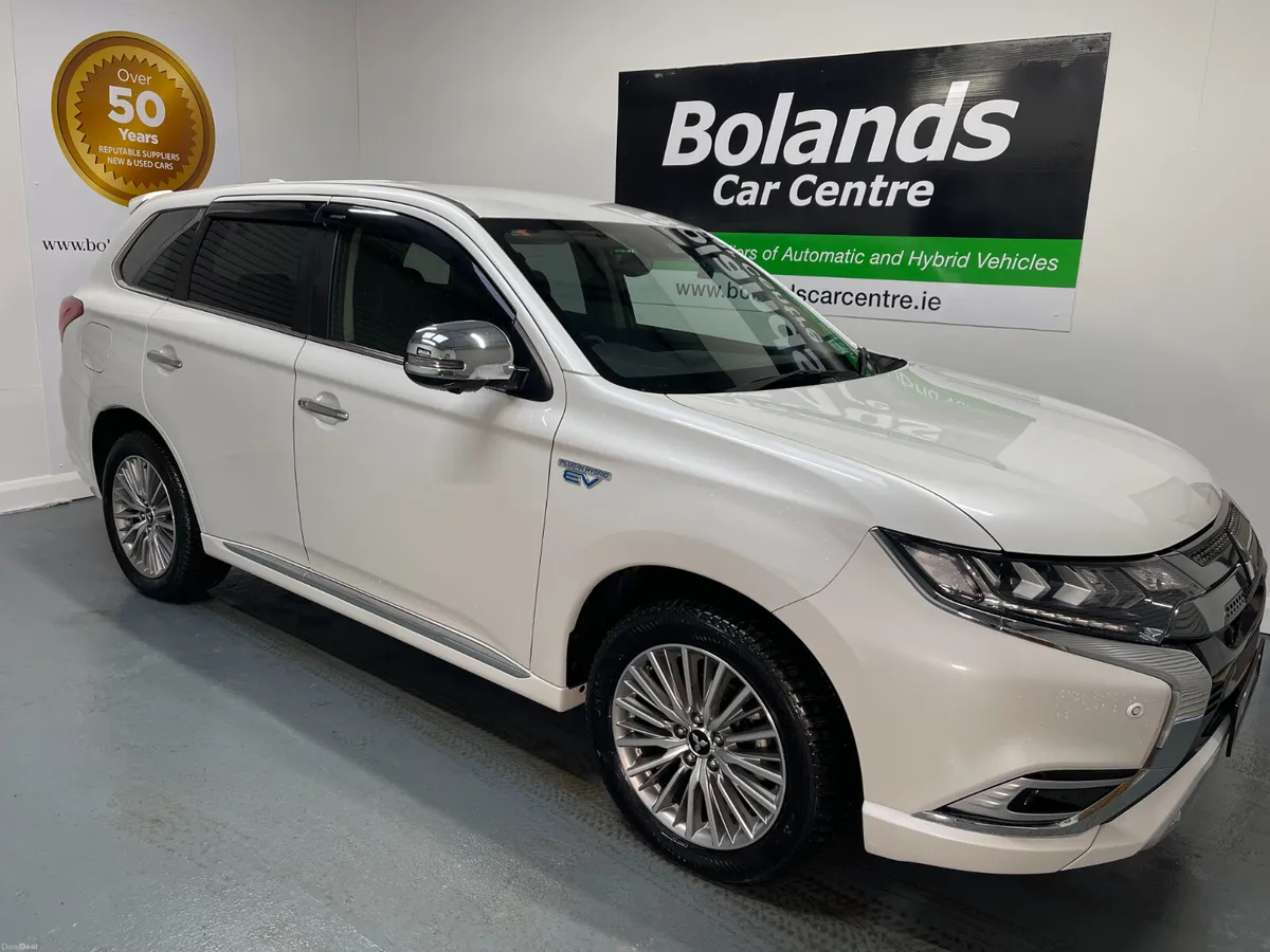 202 Mitsubishi Outlander Hybrid 2.4 Phev Automatic - Image 2