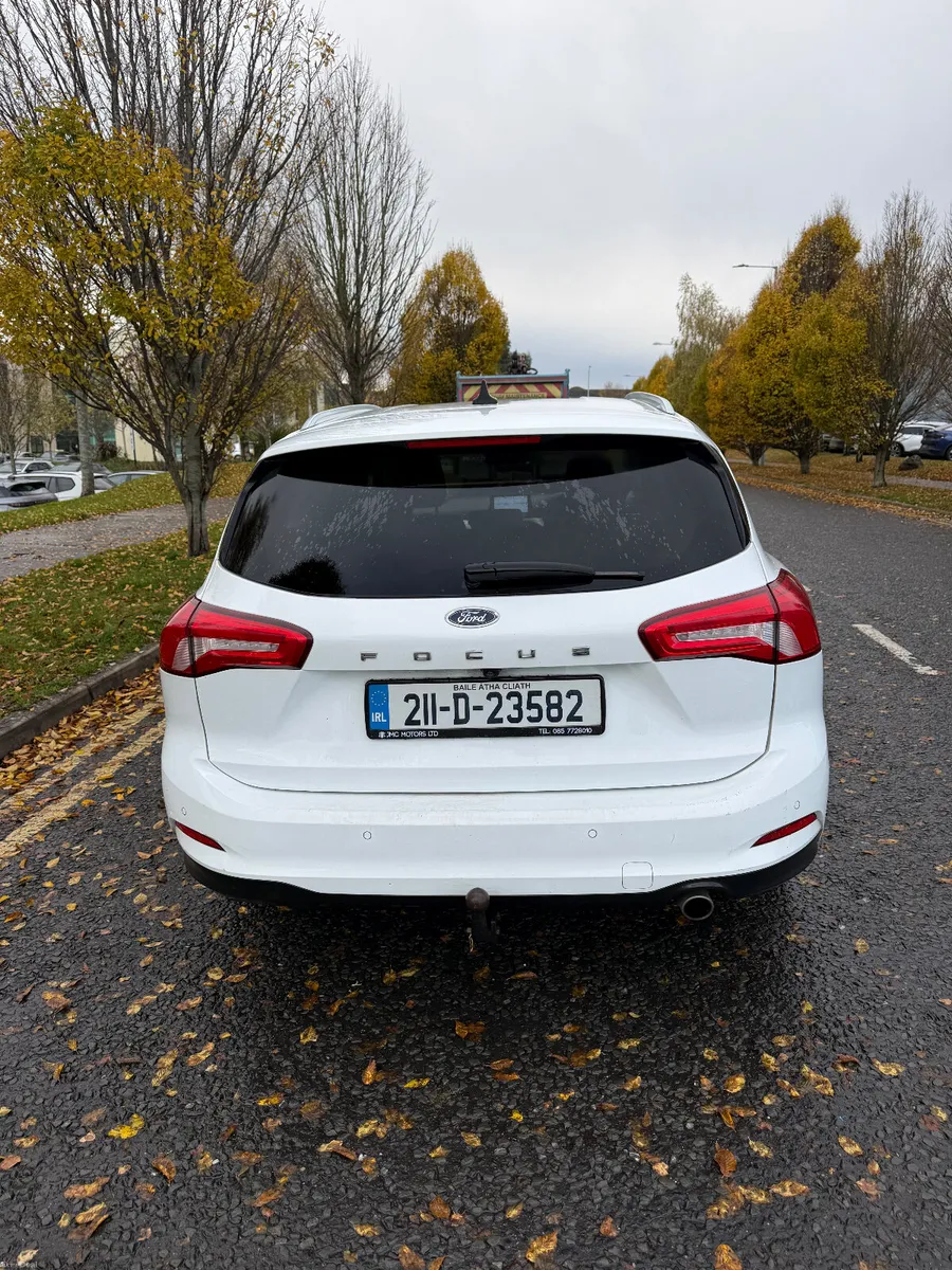 Ford Focus 2021 Nct 3/2027 - Image 3