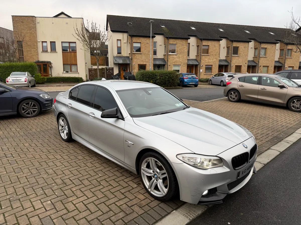 BMW 520D - Image 1