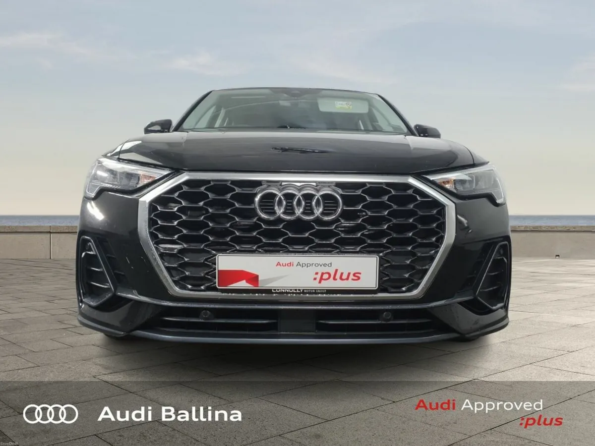 Audi Q3 SB 35 TDI 150 S-T SE With Comfort Pack - Image 4