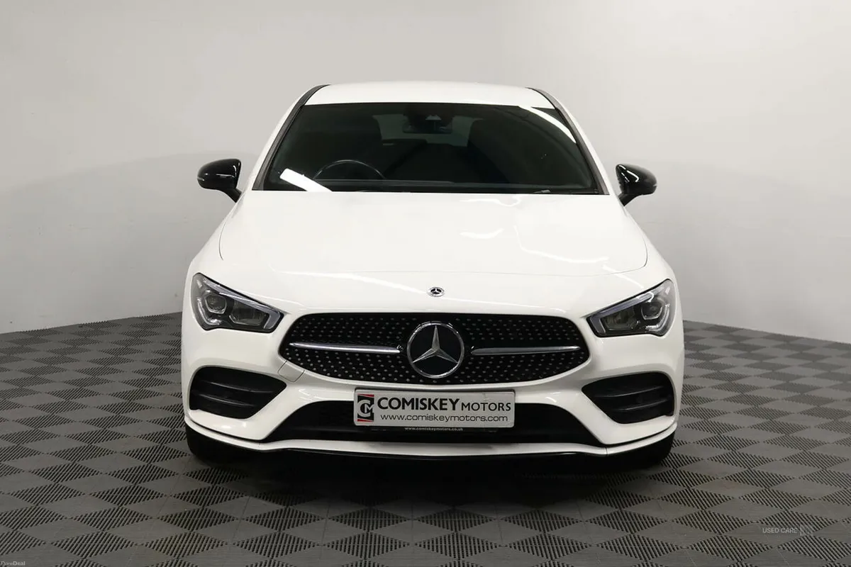 Mercedes-Benz CLA 250e AMG Line - Image 2