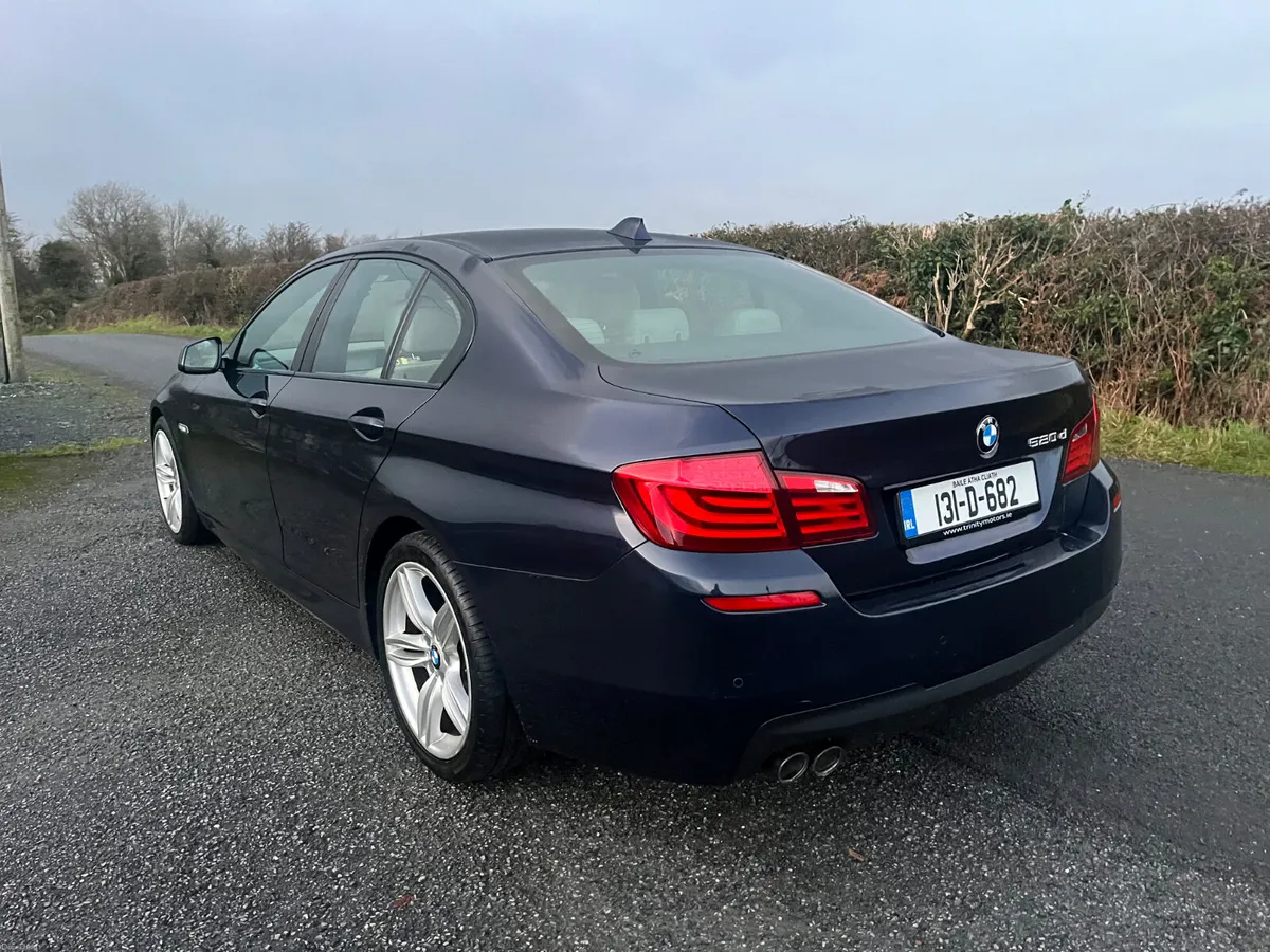 BMW 5-Series 2013 520 M sport - Image 4
