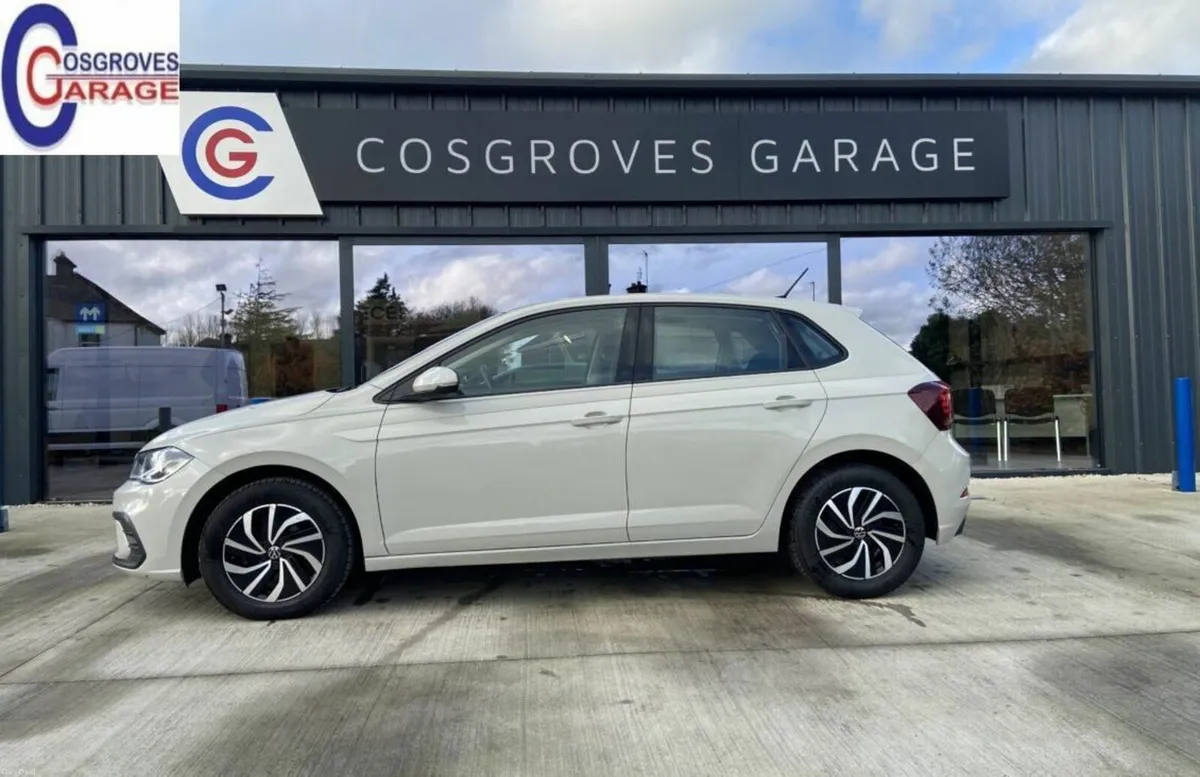 Volkswagen Polo 2023 - Image 2