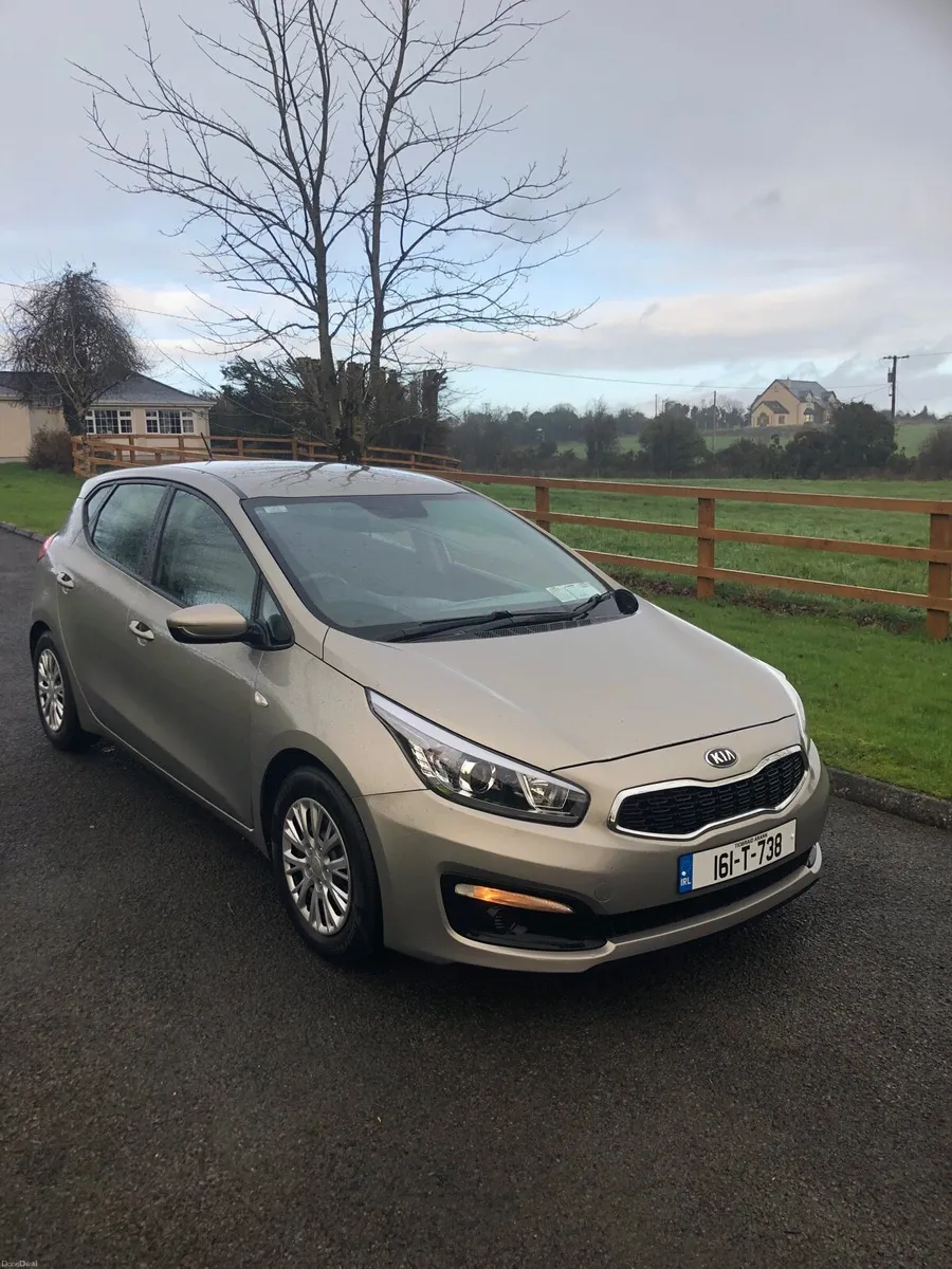 2016 Kia Ceed 1.4 Petrol - Image 1