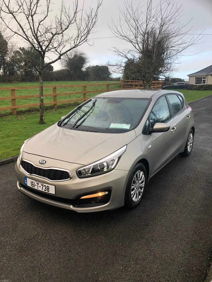 2016 Kia Ceed 1.4 Petrol - Image 2