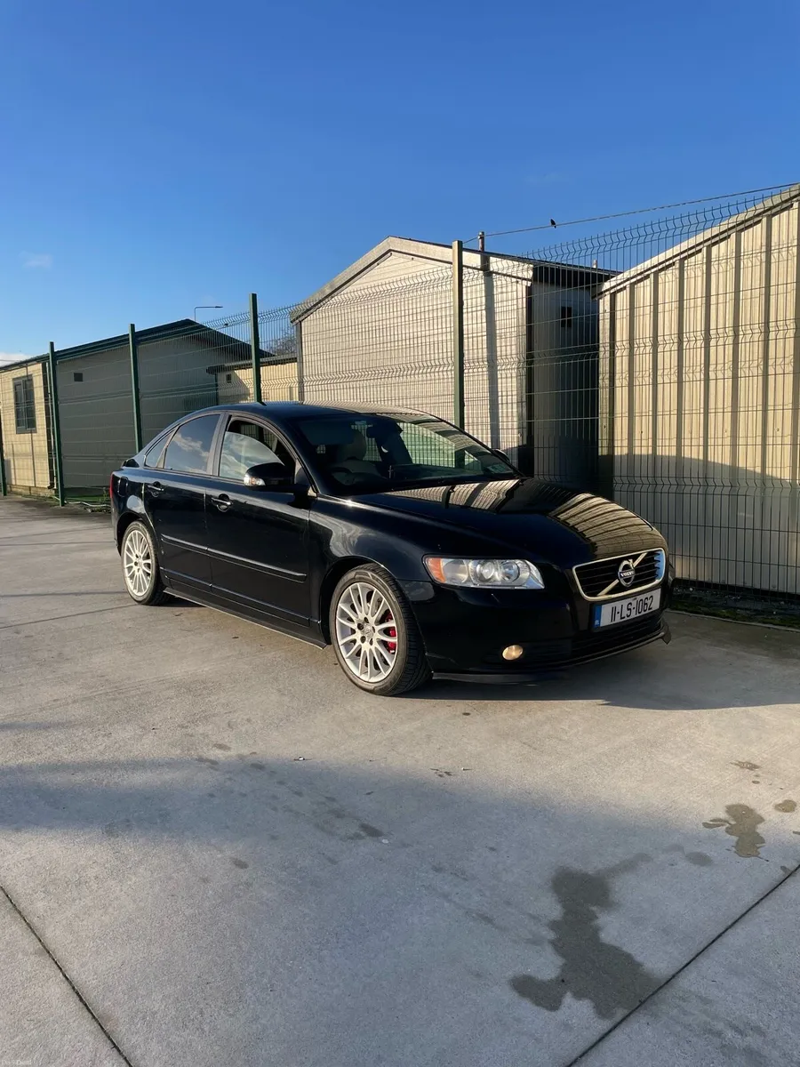 2011 Volvo S40 Full Year Test - Image 1