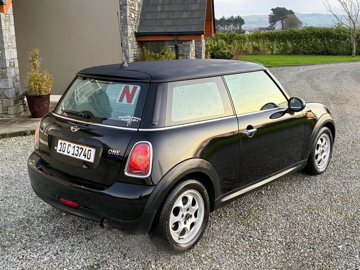 🔥 2010 Mini Cooper One 🔥 - Image 3