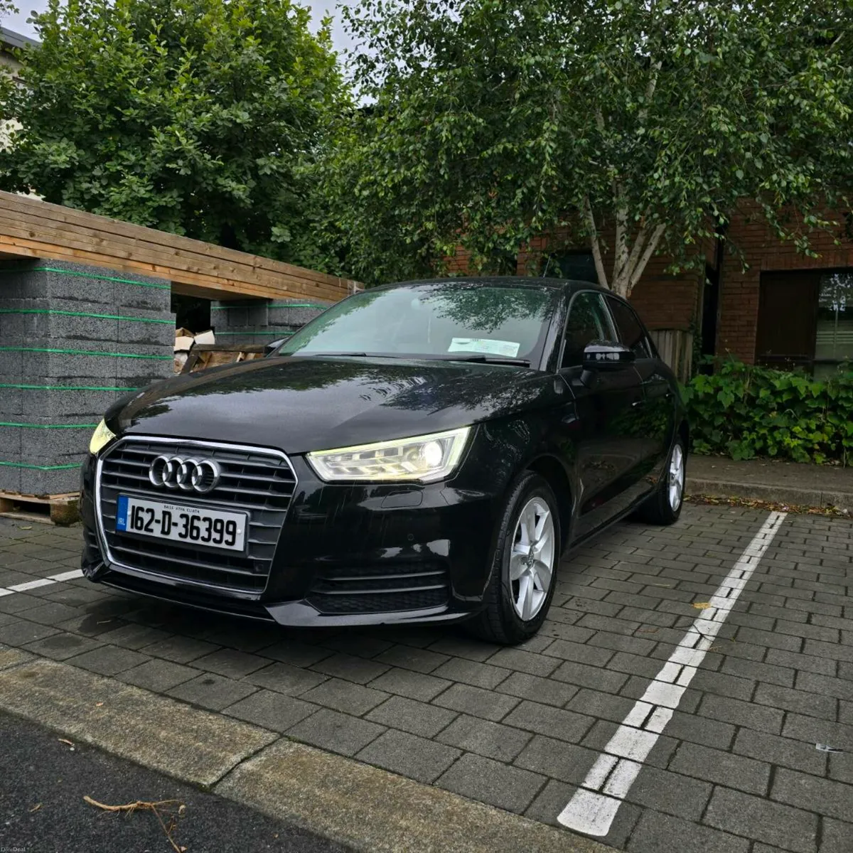 Audi A1 1.0 liter TFSI (Automatic) - Image 2