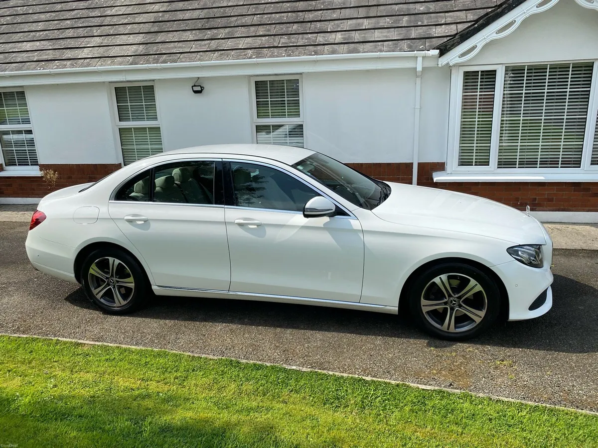 Mercedes Benz E200 ONLY 74,000 IRISH CAR - Image 3