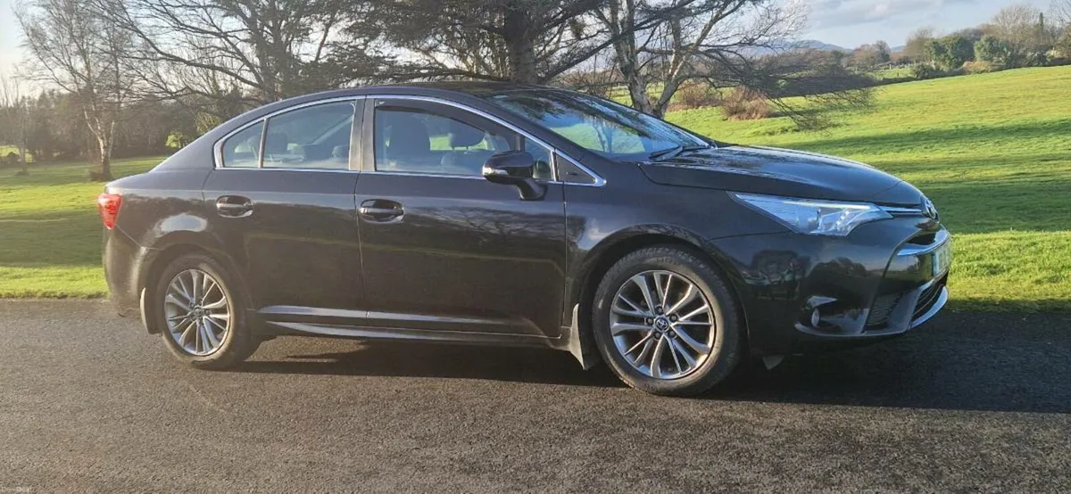 Toyota Avensis Luna - Image 1