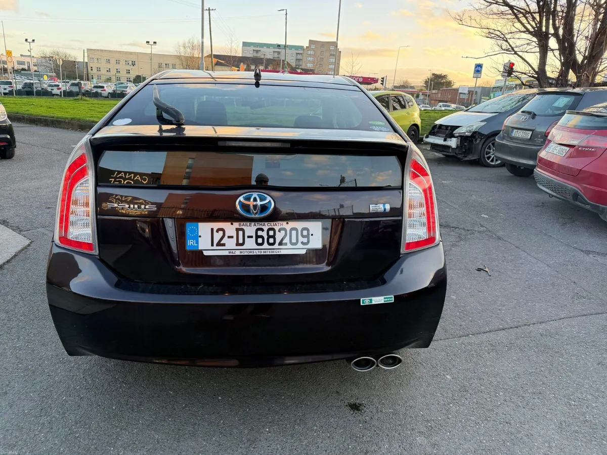 Toyota Prius 2012 - Image 3